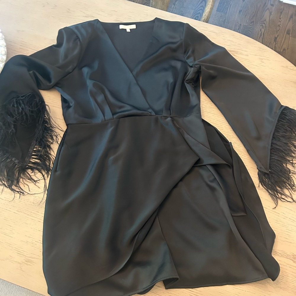 Wayf Black Feather Trim Robe - Picture 4 of 10